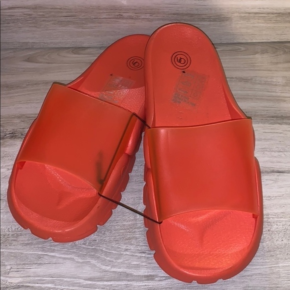 Women's Orange Uo Skye Molded Slide Sandal